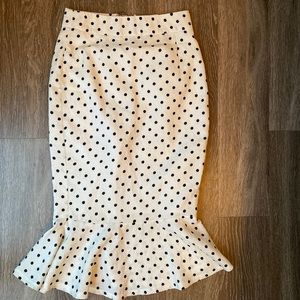 Polka dot Midi skirt NWT